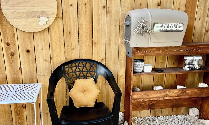 Georgetown House | New Vintage RV centrally located in Georgetown on .25 acres with a fun twist!