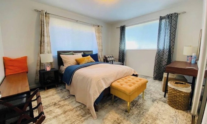 Daly City House | (:Newly Cozy 4 Beds and 2 baths Unit for you:)