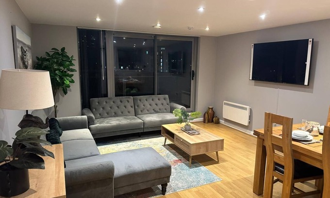 Swindon Apartment | Newly Refurbished 1 Bedroom Apartment Swindon