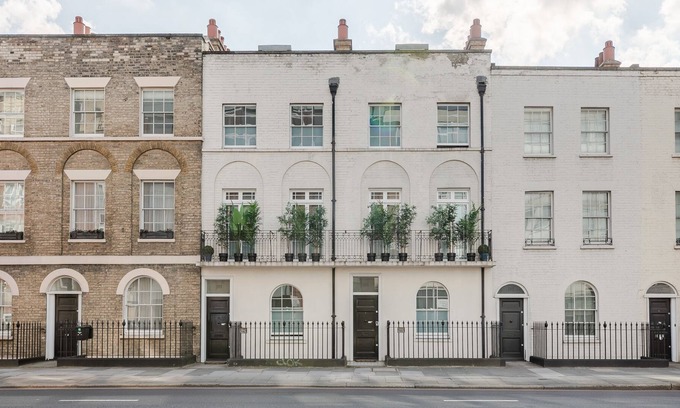 Pimlico House | Newly refurbished Georgian 6-bed 3-bath central townhouse