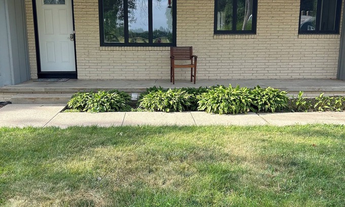 Atlantic House | Newly remodeled house in quiet neighborhood — one block to Heritage House!
