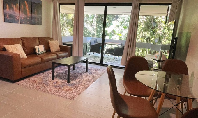 Hilo Apartment | Newly Renovated Cozy 2Br 1Ba Apt in Waiakea Villas
