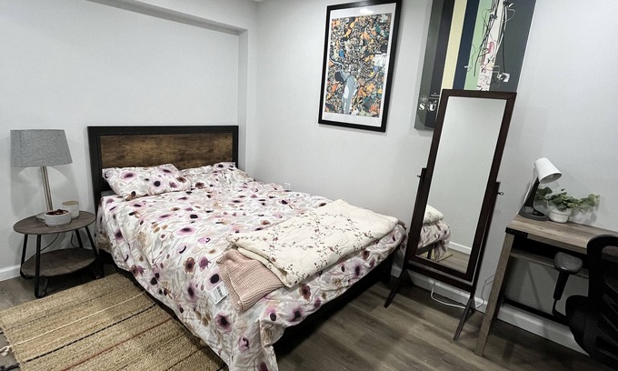 Annandale House | Newly Renovated Queen BR w/Private Bath. Access to Kitchen& In-Unit Washer/Dryer