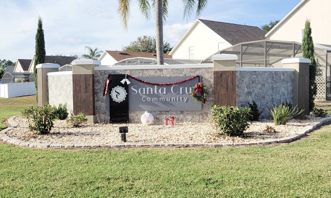 Santa Cruz House | Newly Updated Spacious 3 Bedroom Home With Pool, - near Disney