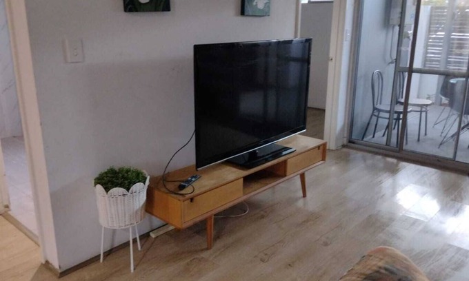 Kelmscott Apartment | Nice 2 bedrom apartment in foothills