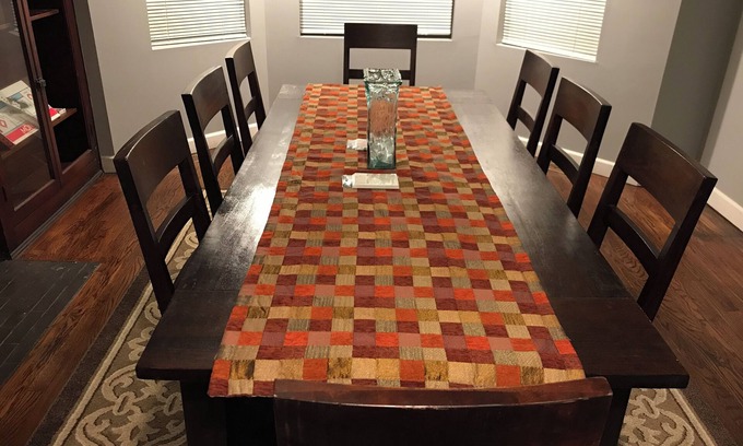 Woodlawn Apartment | Nice 2bedroom apartment steps away from UofChicago
