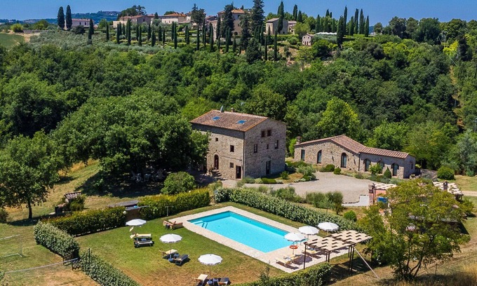 Collalto House | Nice apartment in villa for 12 guests with A/C, WIFI, private pool, TV, patio and panoramic view