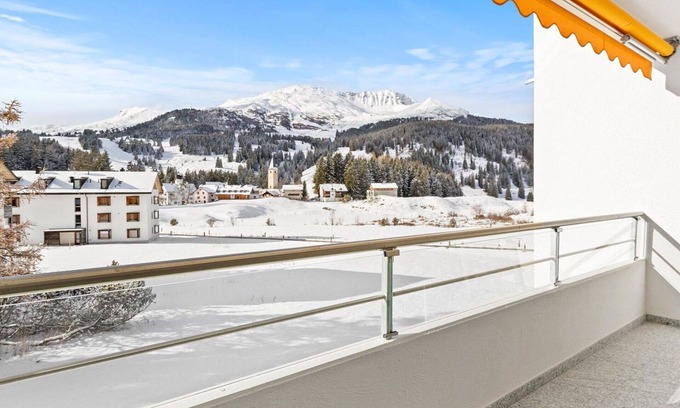Parpan Apartment | Nice apartment for 3 guests with WIFI, TV and balcony