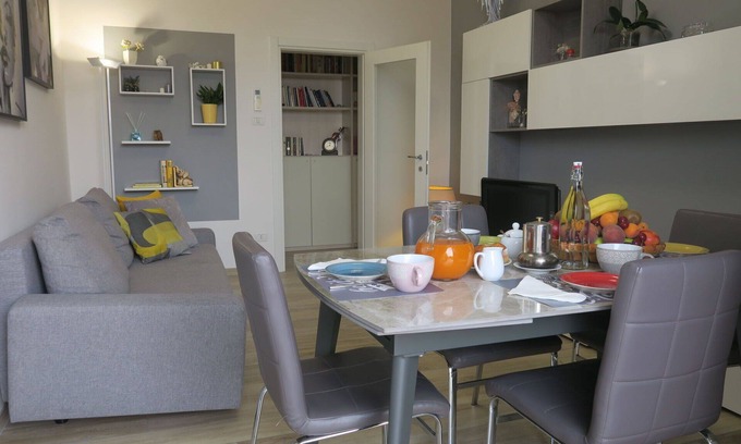 Savena Apartment | Nice apartment for 4 guests with WIFI, A/C, TV and balcony