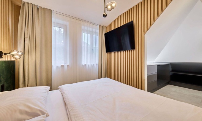 Pec pod Snezkou Apartment | Nice apartment for 5 guests with WIFI, TV, terrace and pets allowed