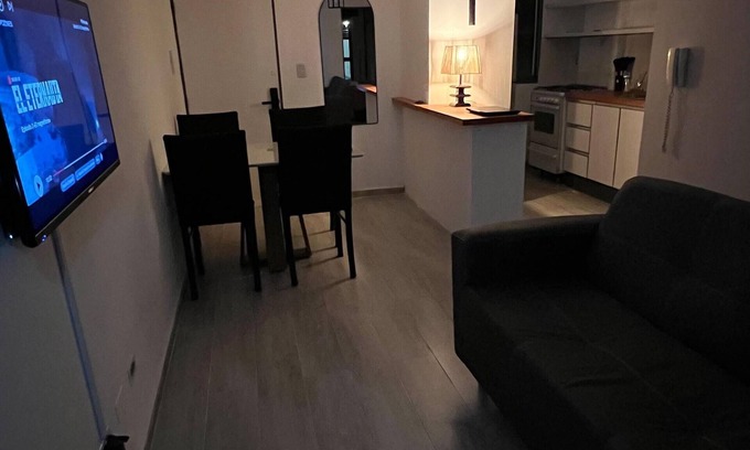 Cordoba Apartment | Nice Apartment in Downtown - Close to everything!