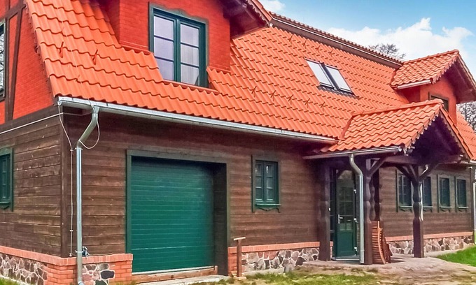 Gizycko Apartment | Nice apartment in Gizycko with kitchen
