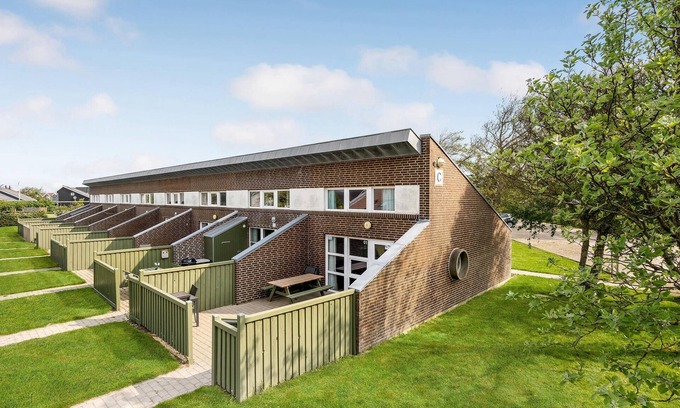 Bork Havn Apartment | Nice apartment in Hemmet with sauna
