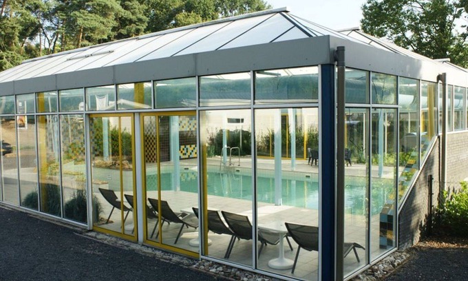 Belfeld House | Nice apartment in villa for 4 guests with WIFI, pool, TV, terrace and parking