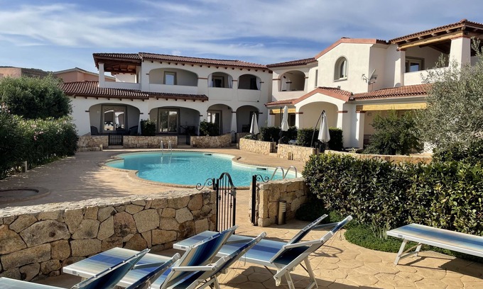 Limpiddu Apartment | Nice apartment with swimming pool and close to the sea, ideal for couples and families