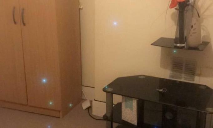 Acton Apartment | Nice double room close to central london located on shepherd bush