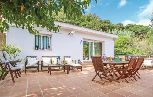Sant Cebria de Vallalta House | Nice Home In St Cebrià De Vallalta