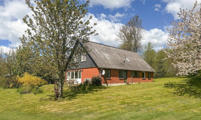 Boderne House | Nice home in Aakirkeby with WiFi