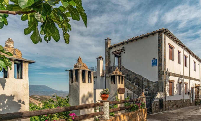 Mecina Bombaron House | Nice home in Mecina Bombarón with WiFi