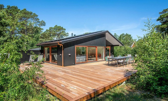 Bedegaard House | Nice home in Nexø with sauna