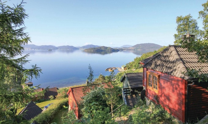 Kvinnherad House | Nice home in Valen with WiFi