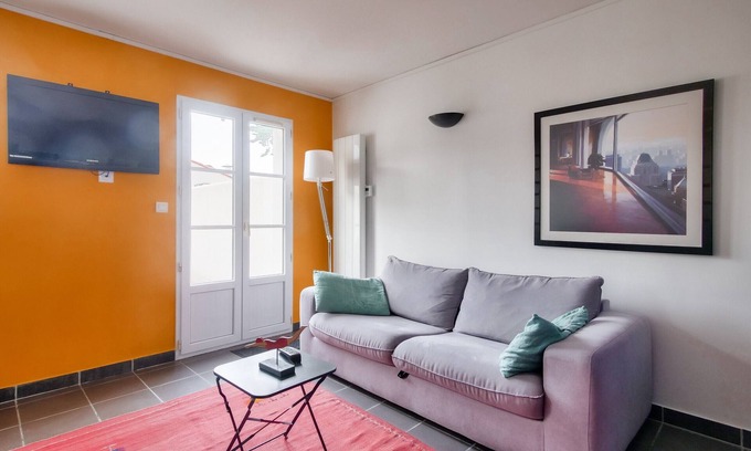 La Flotte Ski Chalet | Nice house in a residence with swimming pool for 5