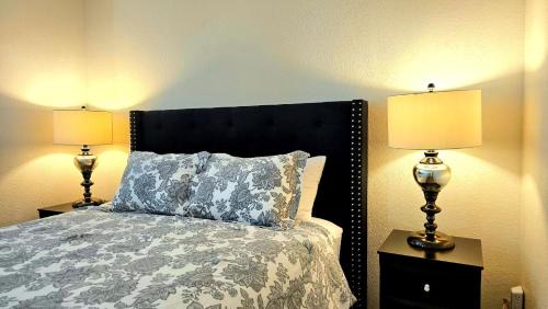 The Section Seven House | Nice Private Room in a House Close to Red Rock & Las Vegas Strip