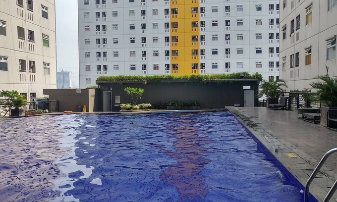 Rawasari Apartment | Nice Studio at Green Pramuka Apartment
