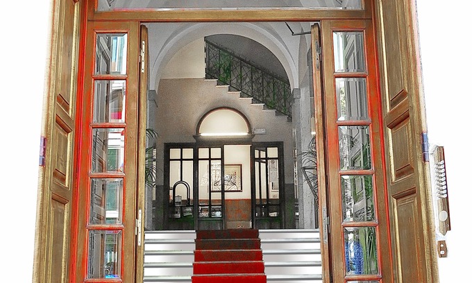 Vatican House | NIK King Rooms