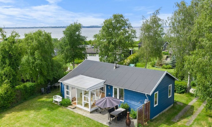 Middelfart House | "Nis" - 250m from the sea by Interhome