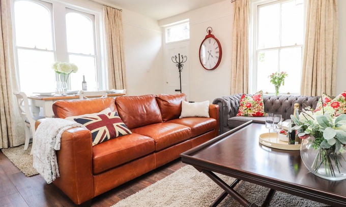 Haworth Cottage | NO 19, HAWORTH, with a garden in Haworth