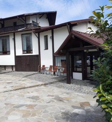 Oestii Paminteni House | NO COMMENT RUSTIC