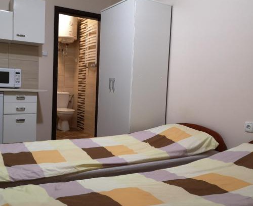 Kajetany House | noclegi u Adama