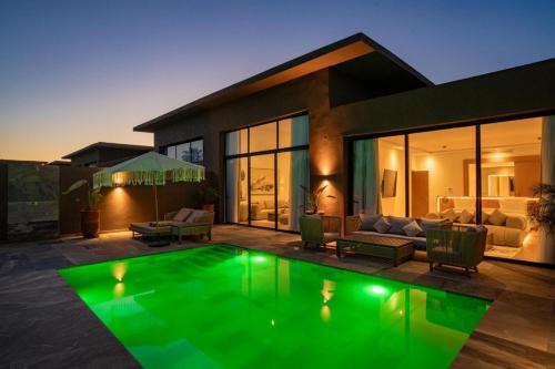 Tassoultante Hotel | NOMMOS Beach RESORT & POOL CLUB