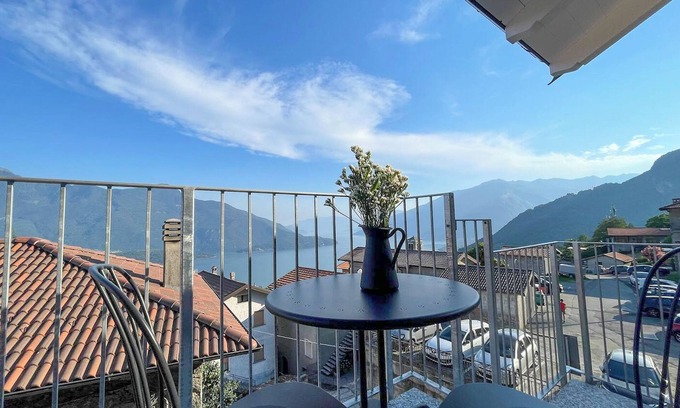 Vercana Apartment | Nonna Delfina Bellavista holiday flat on Lake Como