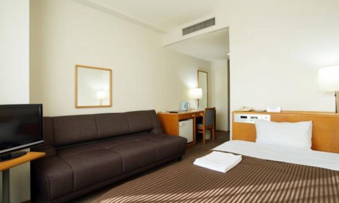 Higashi Ward Hotel | Nonsmoking Single room Corner room with sofa /Okayama Okayama