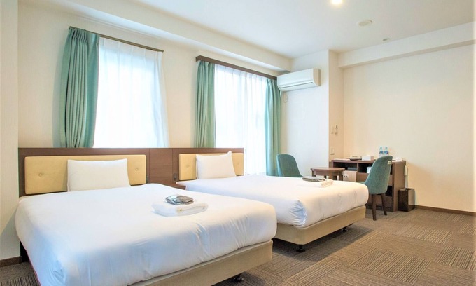 Shin-Yokohama Hotel | Nonsmoking Twin room Two people get along with /Yokohama Kanagawa