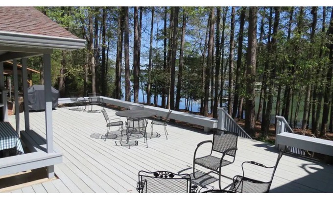 Lincolnton House | Norman and Flo's Lake House on Clarks Hill Lake