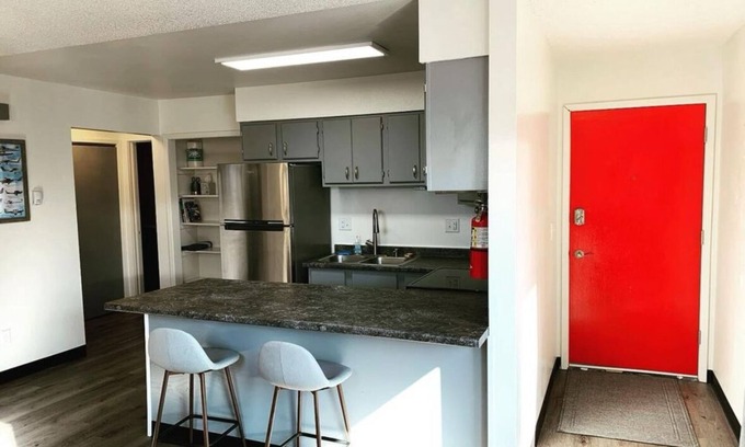 Airport Heights Community Council Apartment | Northern Nights your Modern Home Away From Home