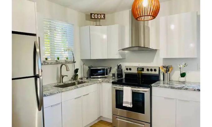 Palm Beach - West Palm Beach Apartment | Northwood 2 bedroom villa
