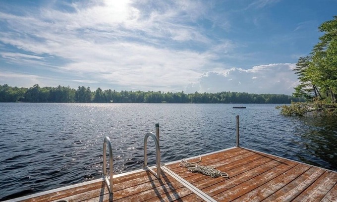 Norway Ski Chalet | Norway Chalet-Lake & Ski Retreat. Hot tub, game room & endless adventure