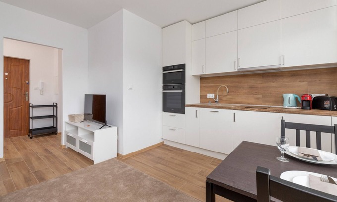Wzgorze Swietego Maksymiliana Apartment | Norwida 4 | Wifi, Pet-friendly, Studio for 4 guests, Balcony, Gdynia