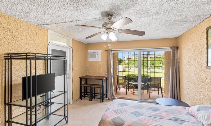 La Grande Princesse Condo | Not Only You Have A View 1 Bedroom Condo by RedAwning