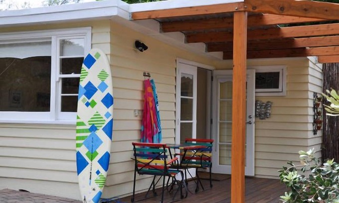 Somers Cottage | nPet friendly gem just steps from the beach