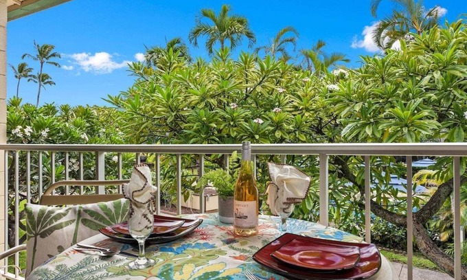 Napili Condo | NS D227 OceanFront Resort w Pool