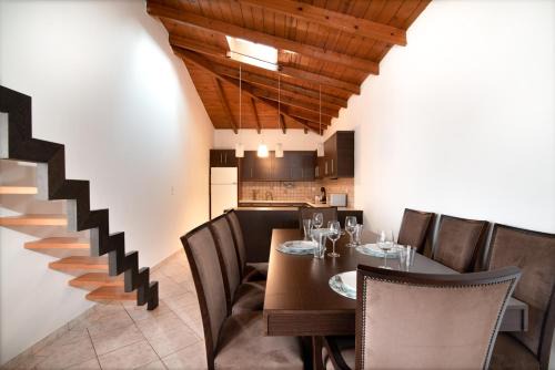 Markopoulon Apartment | NS-George Apartments by the Airport