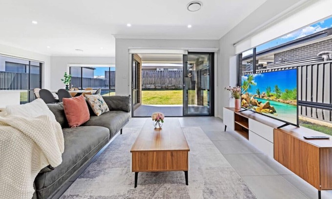 The Ponds House | NTHE020 · Aircabin|The Ponds|Cheerful|5 Beds Holiday House