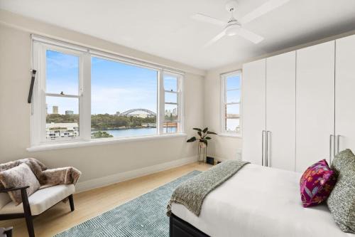 Potts Point Apartment | Oak Lane Embrace - Spectacular Sydney Harbour Views
