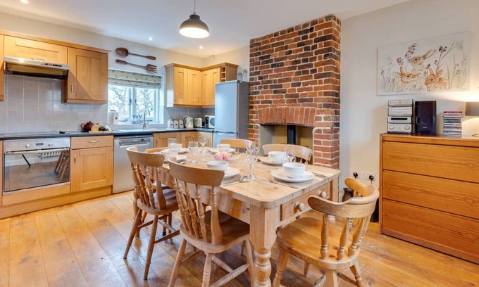 Five Oak Green House | Oak Tree Cottage in the beautiful Tonbridge