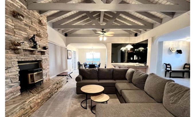 Twentynine Palms Villa | Oasis in the desert